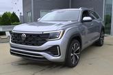 Thumbnail of 2025 Silver Mist Metallic Volkswagen Atlas Cross Sport