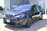 Thumbnail of 2020 Brilliant Black Crystal Pearlcoat Chrysler Pacifica