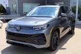 Thumbnail of 2025 Platinum Gray Metallic Volkswagen Tiguan