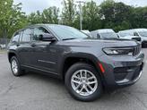 Photo of 2025 Metallic Jeep Grand Cherokee
