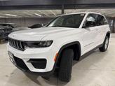 Thumbnail of 2025 Bright White Clearcoat Jeep Grand Cherokee