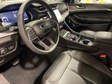 Thumbnail of 2025 Diamond Black Jeep Grand Cherokee L