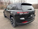 Thumbnail of 2025 Diamond Black Jeep Grand Cherokee