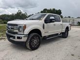 Thumbnail of 2019 White Platinum Tri-Coat Metallic Ford F-250