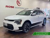 Photo of 2023 Snow White Pearl Kia Niro EV
