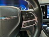 Thumbnail of 2018 Bright White Clearcoat Chrysler Pacifica Hybrid