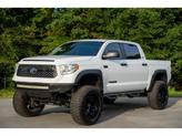 Photo of 2016 Super White Toyota Tundra