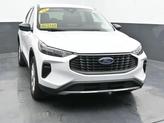 Thumbnail of 2024 Oxford White Ford Escape