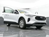 Thumbnail of 2024 Oxford White Ford Escape