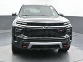 Thumbnail of 2025 Mosaic Black Metallic Chevrolet Traverse