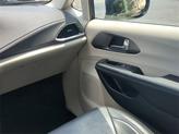 Thumbnail of 2022 Brilliant Black Crystal Pearlcoat Chrysler Pacifica