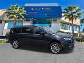 Thumbnail of 2022 Brilliant Black Crystal Pearlcoat Chrysler Pacifica