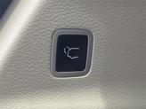 Thumbnail of 2022 Brilliant Black Crystal Pearlcoat Chrysler Pacifica