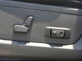 Thumbnail of 2024 Diamond Black Crystal Pearlcoat RAM 2500