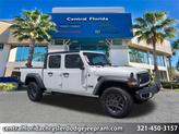 Photo of 2025 Bright White Clearcoat Jeep Gladiator