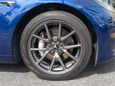 Thumbnail of 2020 Deep Blue Metallic Tesla Model 3