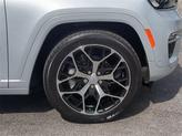 Thumbnail of 2022 Silver Zynith Jeep Grand Cherokee