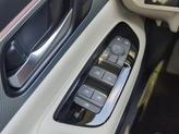 Thumbnail of 2025 Everest White Pearl Tricoat Nissan Murano