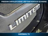 Thumbnail of 2024 Diamond Black Crystal Pearlcoat Jeep Grand Cherokee