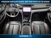 Thumbnail of 2024 Diamond Black Crystal Pearlcoat Jeep Grand Cherokee