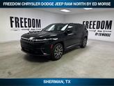 Photo of 2025 Diamond Black Crystal Pearlcoat Jeep Wagoneer S