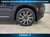 Thumbnail of 2025 Diamond Black Crystal Pearlcoat Jeep Wagoneer S