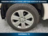 Thumbnail of 2016 White Platinum Clearcoat Metallic Ford F-150