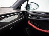 Thumbnail of 2021 Dolomite Silver Metallic Porsche Macan