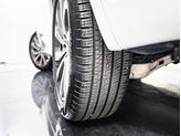 Thumbnail of 2022 Fuji White Land Rover Discovery Sport