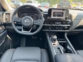 Thumbnail of 2025 Everest White P Nissan Pathfinder