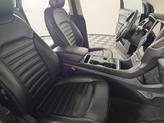 Thumbnail of 2021 Agate Black Metallic Ford Edge