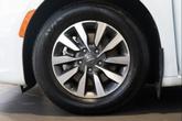 Thumbnail of 2021 Bright White Clearcoat Chrysler Pacifica Hybrid