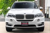 Thumbnail of 2017 Alpine White BMW X5
