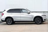 Thumbnail of 2017 Alpine White BMW X5