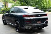 Thumbnail of 2021 Carbon Black Metallic BMW X6