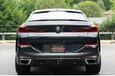 Thumbnail of 2021 Carbon Black Metallic BMW X6