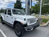 Thumbnail of 2021 Bright White Clearcoat Jeep Gladiator
