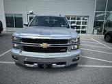 Thumbnail of 2015 Silver Ice Metallic Chevrolet Silverado 1500