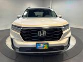Thumbnail of 2025 Platinum White Pearl Honda Pilot