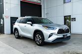 Thumbnail of 2022 Celestial Silver Metallic Toyota Highlander
