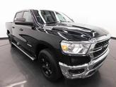 Thumbnail of 2023 Diamond Black Crystal Pearlcoat RAM 1500