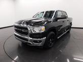 Thumbnail of 2023 Diamond Black Crystal Pearlcoat RAM 1500