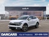 Photo of 2025 Snow White Pearl Kia Sportage Hybrid