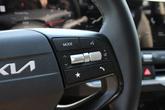Thumbnail of 2025 Snow White Pearl Kia K4