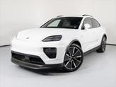 Photo of 2024 White Porsche Macan