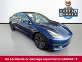 Photo of 2018 Blue Tesla Model 3