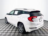 Thumbnail of 2024 White Frost Tricoat GMC Terrain