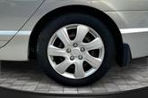 Thumbnail of 2006 Alabaster Silver Metallic Honda Civic