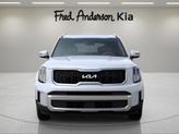 Thumbnail of 2025 Glacial White Pearl Kia Telluride