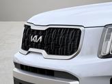 Thumbnail of 2025 Glacial White Pearl Kia Telluride